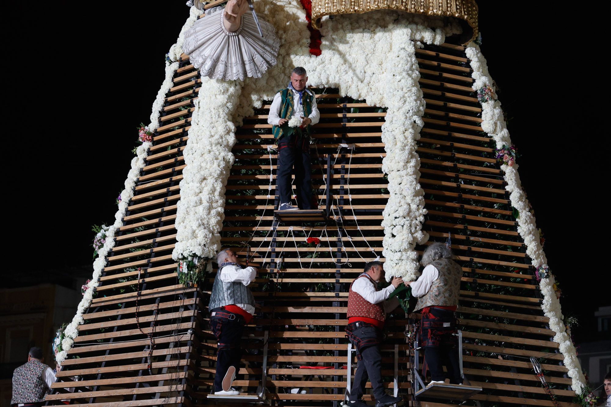 Todas las fotos de la Ofrenda del 17 de marzo por la calle San Vicente de 20:00 a 21:00 horas