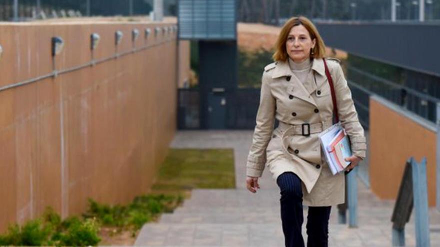 Carme Forcadell sortint de la presó de Mas d&#039;Enric el 17 de febrer |