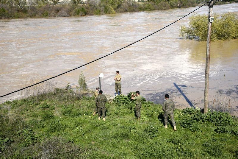 La crecida del Ebro se acerca a Zaragoza