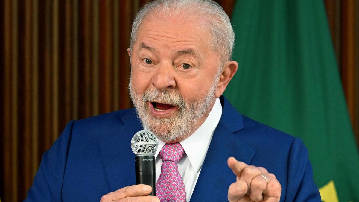 El presidente de Brasil, Luiz Inácio Lula da Silva, durante su intervención el domingo para condenar el asalto a la democracia.