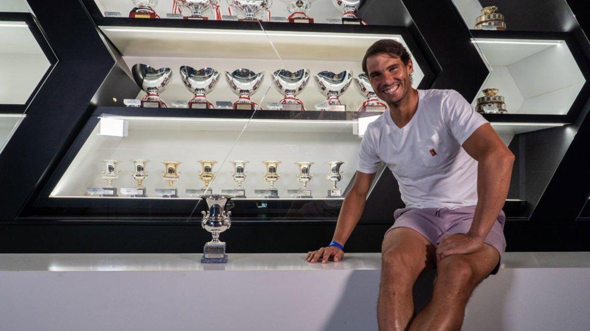 Nadal, junto al título logrado en Roma