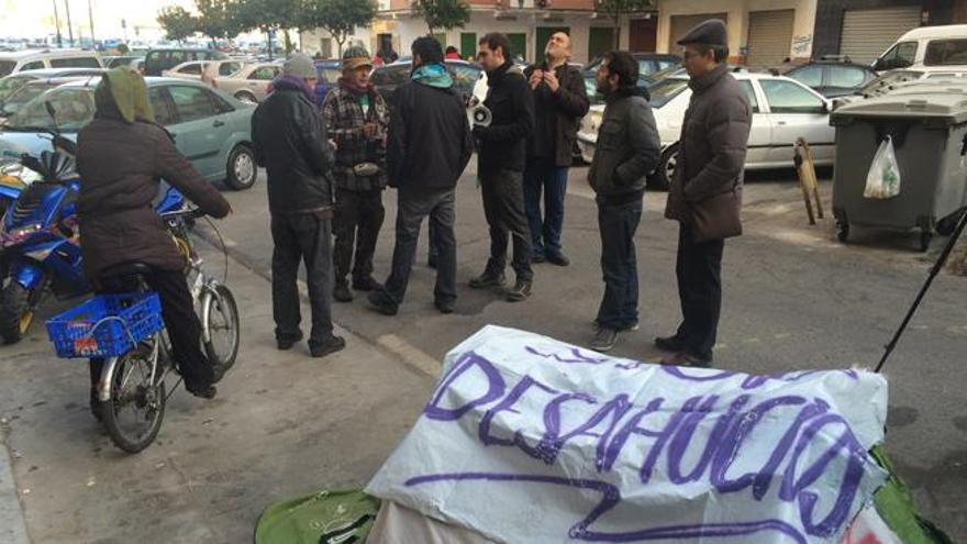 El desahucio de la familia finalmente no se llevó a cabo.