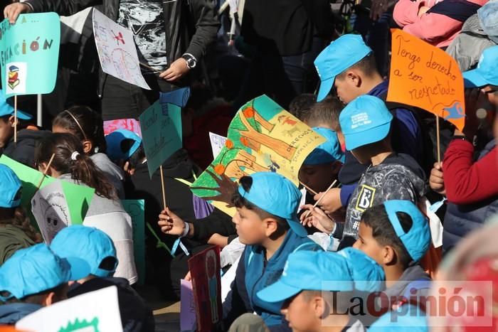 Los niños celebran su día internacional