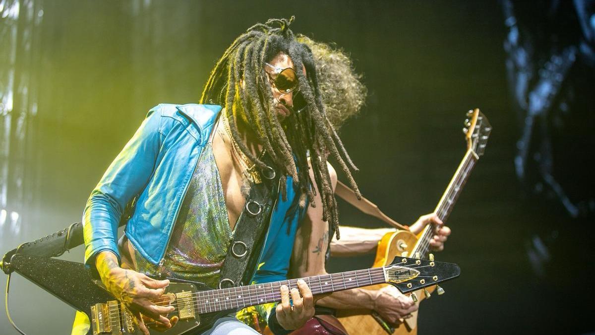 Lenny Kravitz en su concierto de este jueves en el Coliseum.