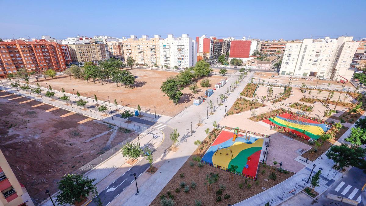Vista general de los terrenos del viejo Cuartel de Ingenieros de València.