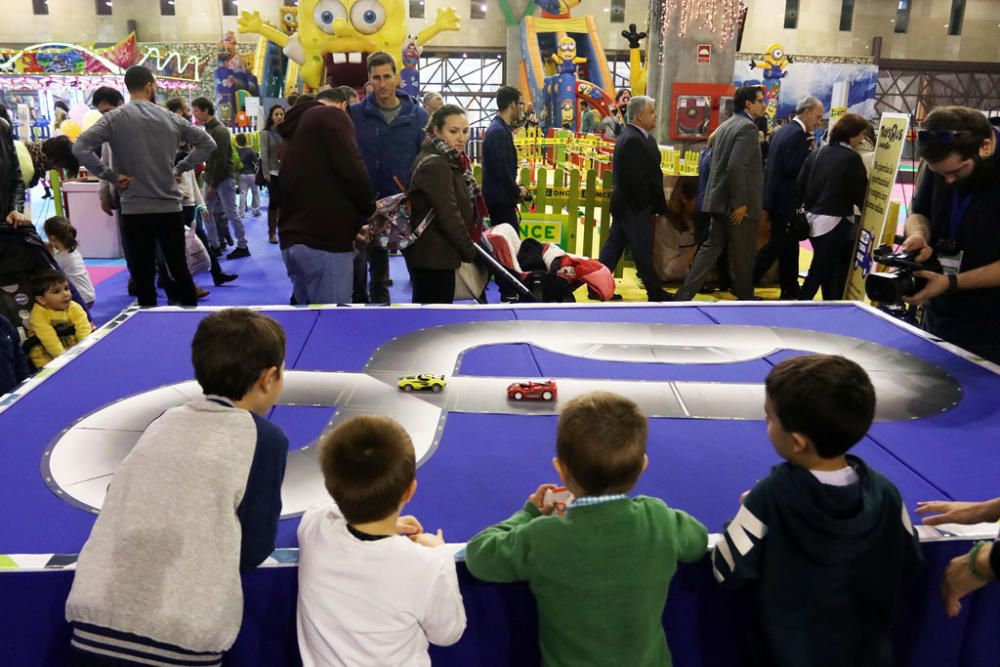 La muestra infantil de Málaga, en su tradicional cita navideña, ofrece hasta el 4 de enero actividades de todo tipo para los más pequeños de la casa.