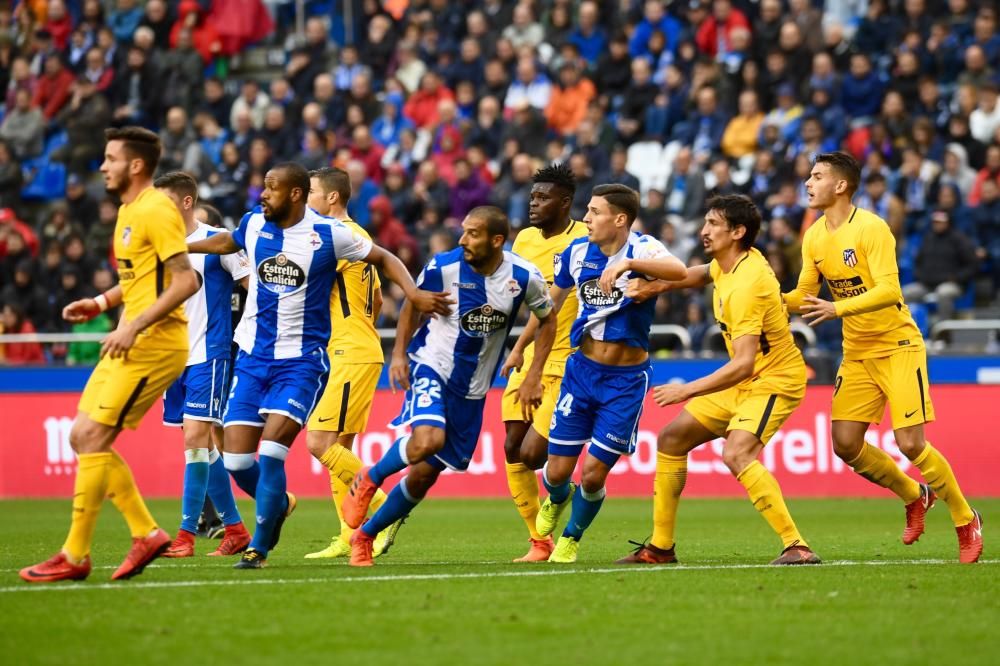 El Dépor cae en el descuento ante el Atlético