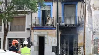 Desalojadas nueve personas en el Coso Bajo por un incendio en un edificio