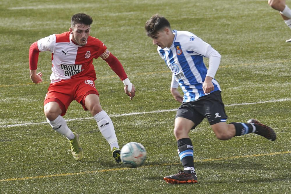 El Girona juvenil tomba el líder invicte Espanyol.