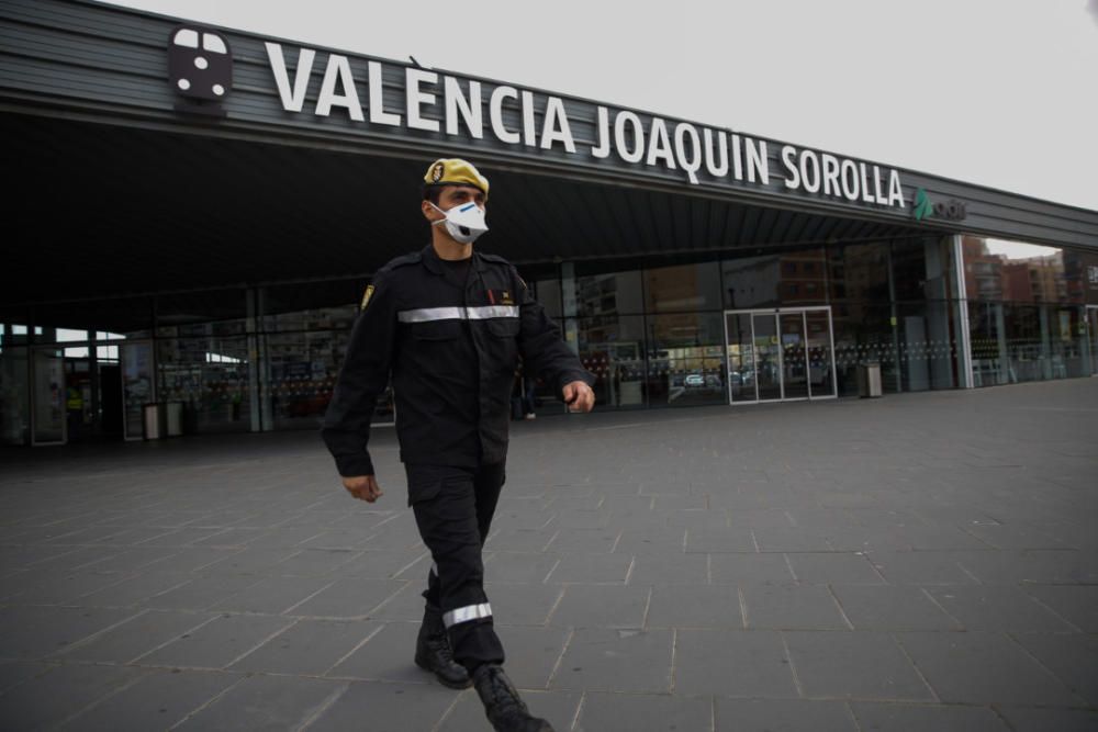 La UME se despliega en València por el coronavirus