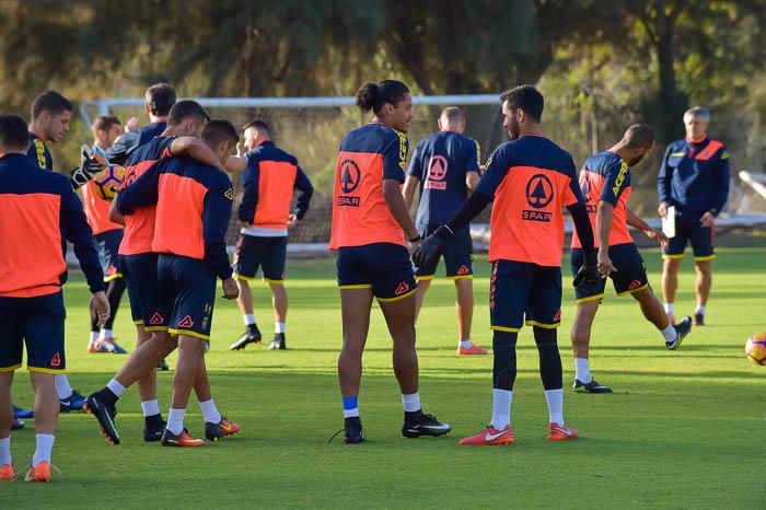 Entrenamiento de la UDLP en Las Burras