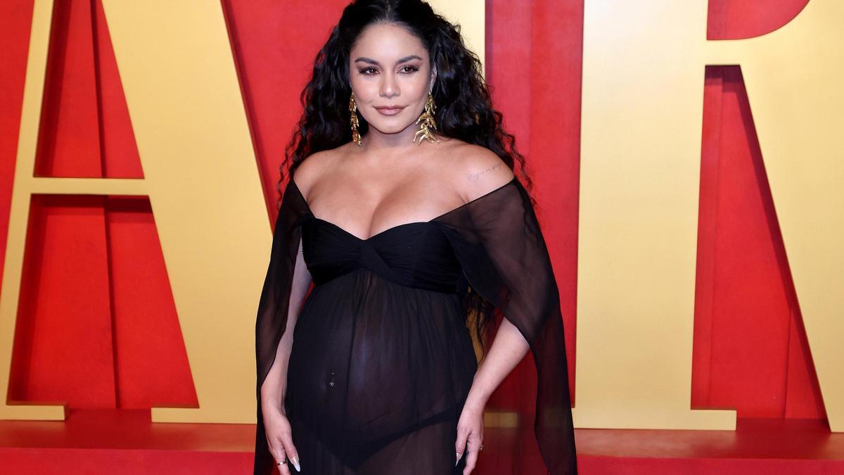 Vanessa Hudgens anuncia su embarazo en la alfombra roja de los Oscar