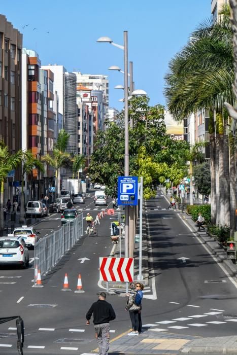 Obras de la MetroGuagua en la calle Venegas