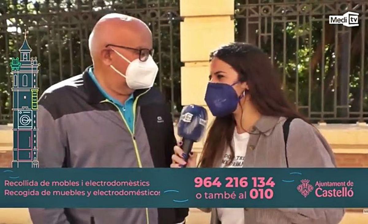 33 Sandra Segarra pregunta sobre reciclaje en ‘I tu, recicles?’.