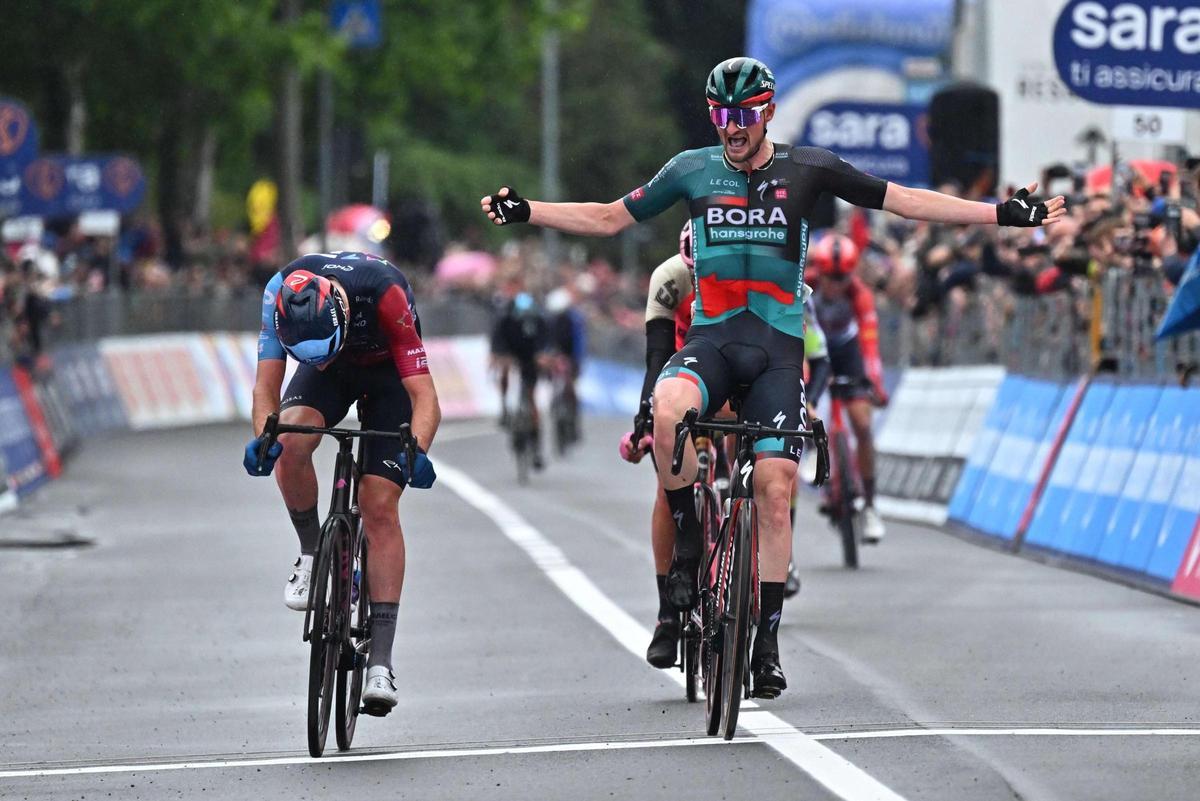 La 14ª etapa del Giro de Italia, en imágenes. La 14ª etapa del Giro de Italia, en imágenes.