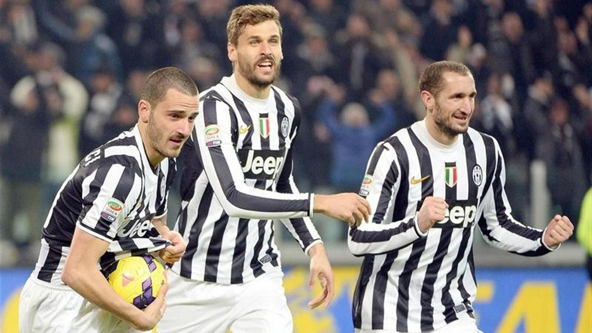 Fernando Llorente, celebrando un gol, la pasada campaña. / Efe