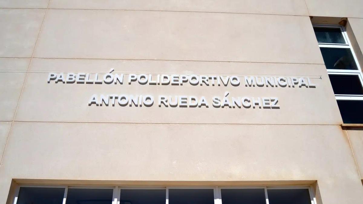 La agresión se produjo en las inmediacioens del pabellón polideportivo municipal de Campillos
