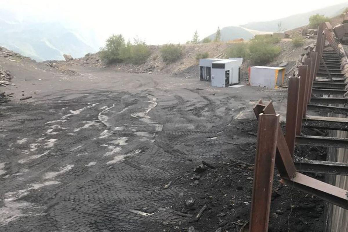 El carbón ilegal se extraía en Cerredo desde mayo de 2022, revelan vecinos y mineros