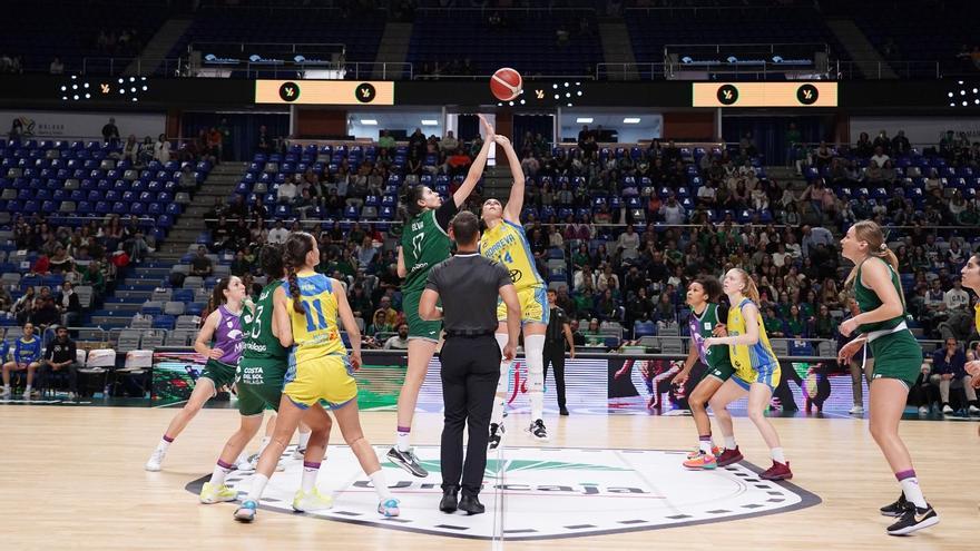 El Unicaja Mijas gana en un día histórico de baloncesto femenino en el Carpena (76-70)