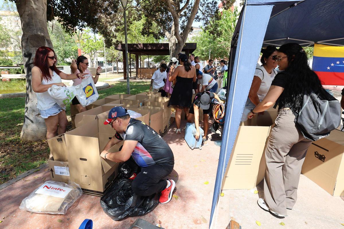 Galería: Recogida de donaciones en Ibiza para los damnificados por el terremoto en Venezuela