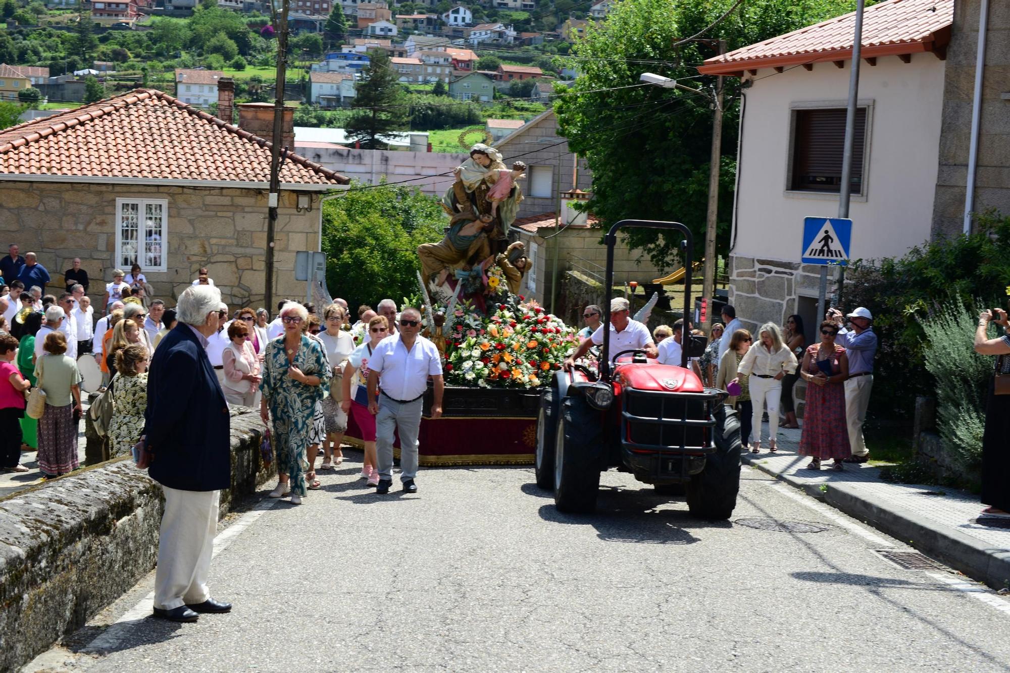 Las celebraciones en honor a la Virgen del Carmen en O Morrazo. La procesión en Bueu