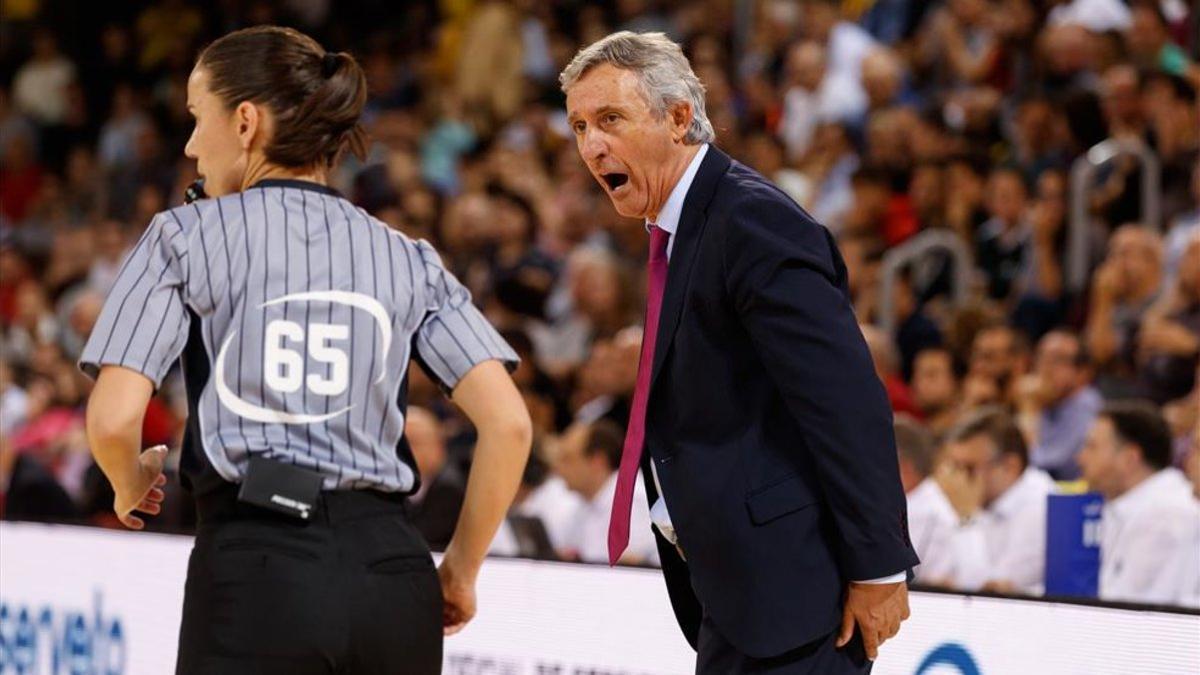 Pesic, durante el partido ante el Fuenlabrada quejándose de una decisión arbitral