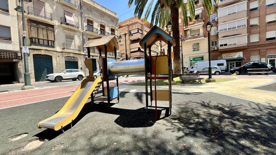 Alcoy mejorará el pavimento de seguridad de cuatro parques infantiles