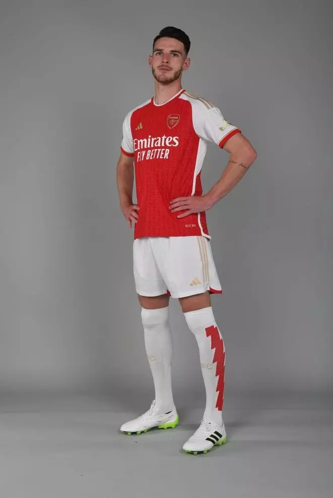 La Premier vuelve a dinamitar el mercado: Los fichajes más caros de este verano