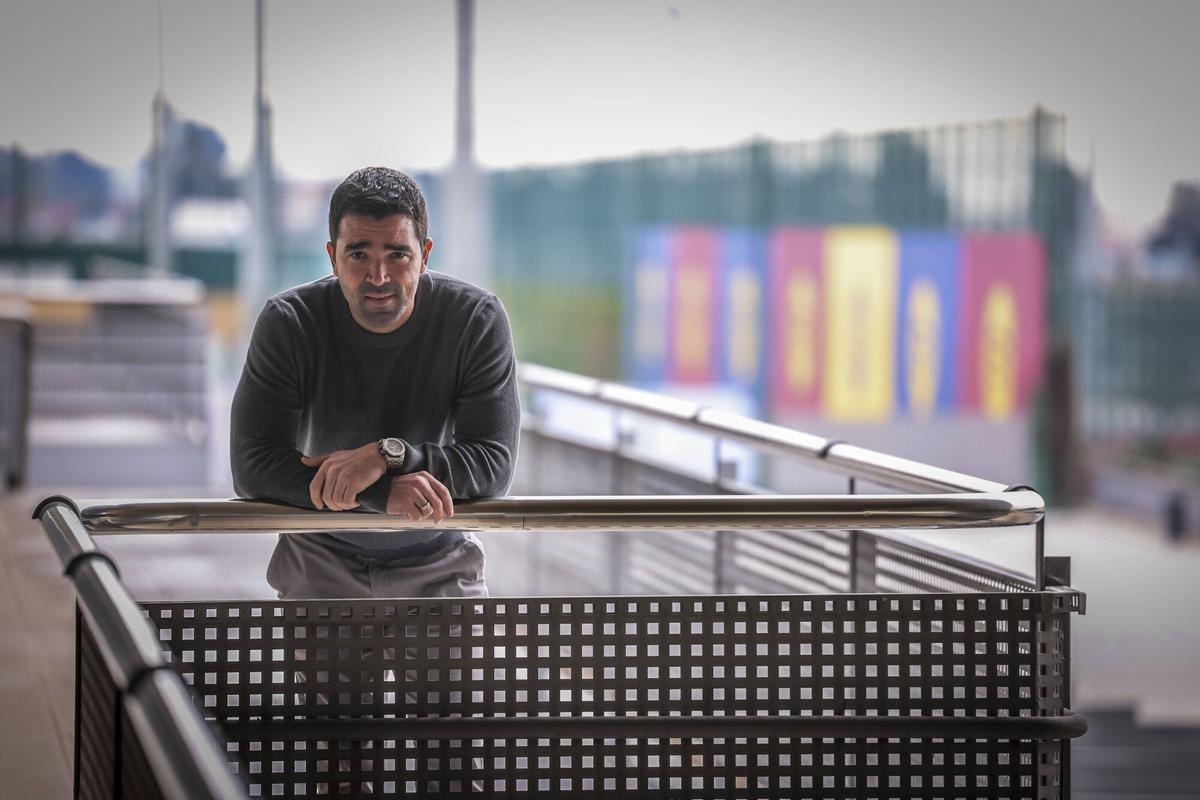 Deco trabaja para incorporar un '9'