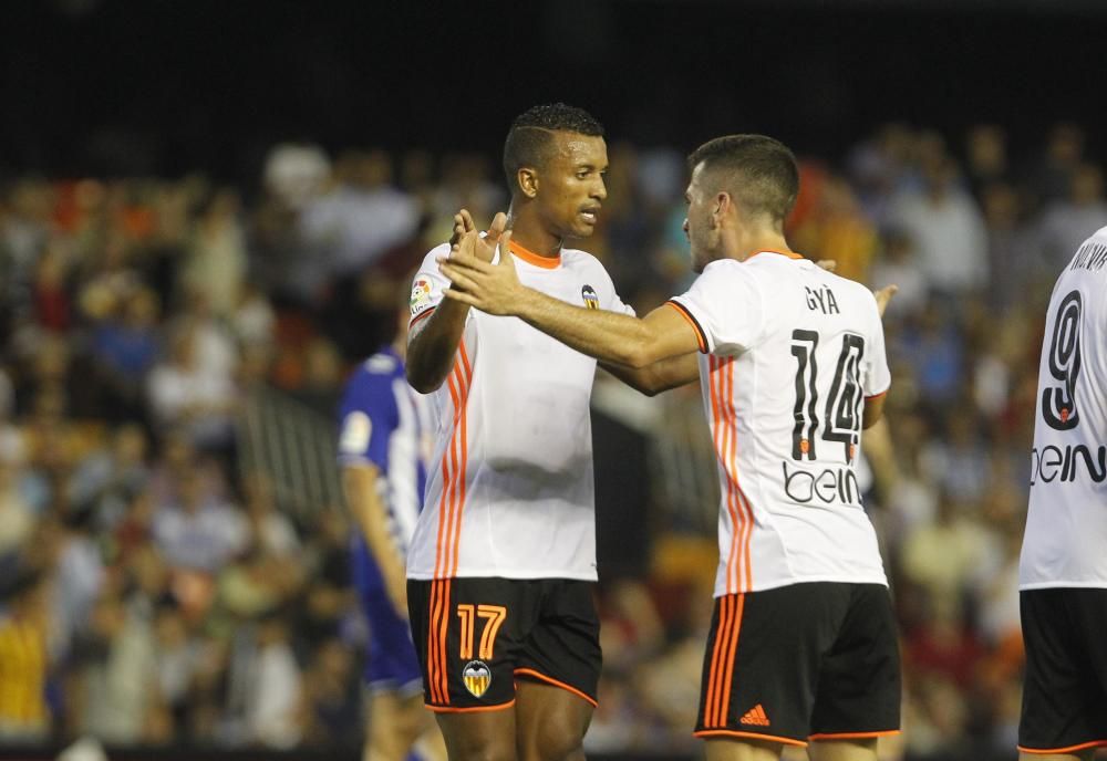 Las mejores imágenes del Valencia - Alavés