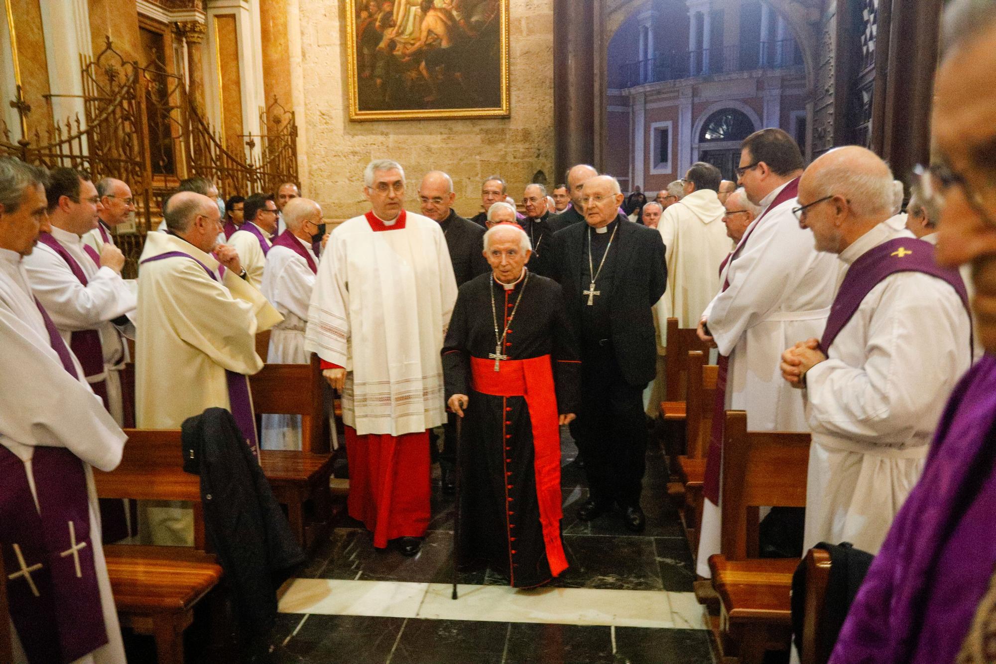 Así ha sido la misa de la despedida del cardenal Cañizares en la Catedral de València