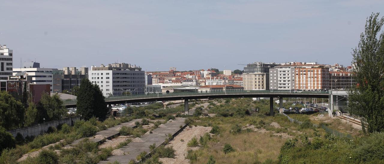 Zona de Moreda junto a la actual estación de Sanz Crespo.