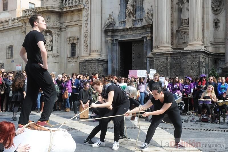 Performance 8M Plaza de Belluga