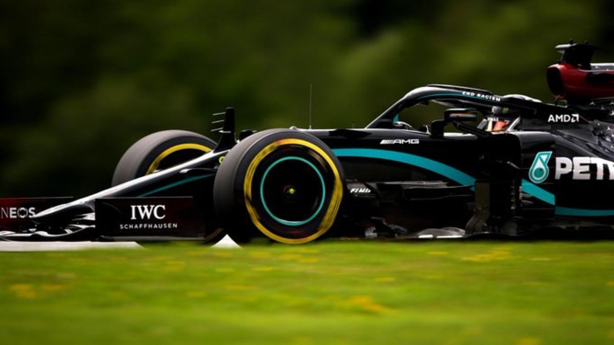 El Mercedes de Hamilton, líder del Mundial tras cinco citas.