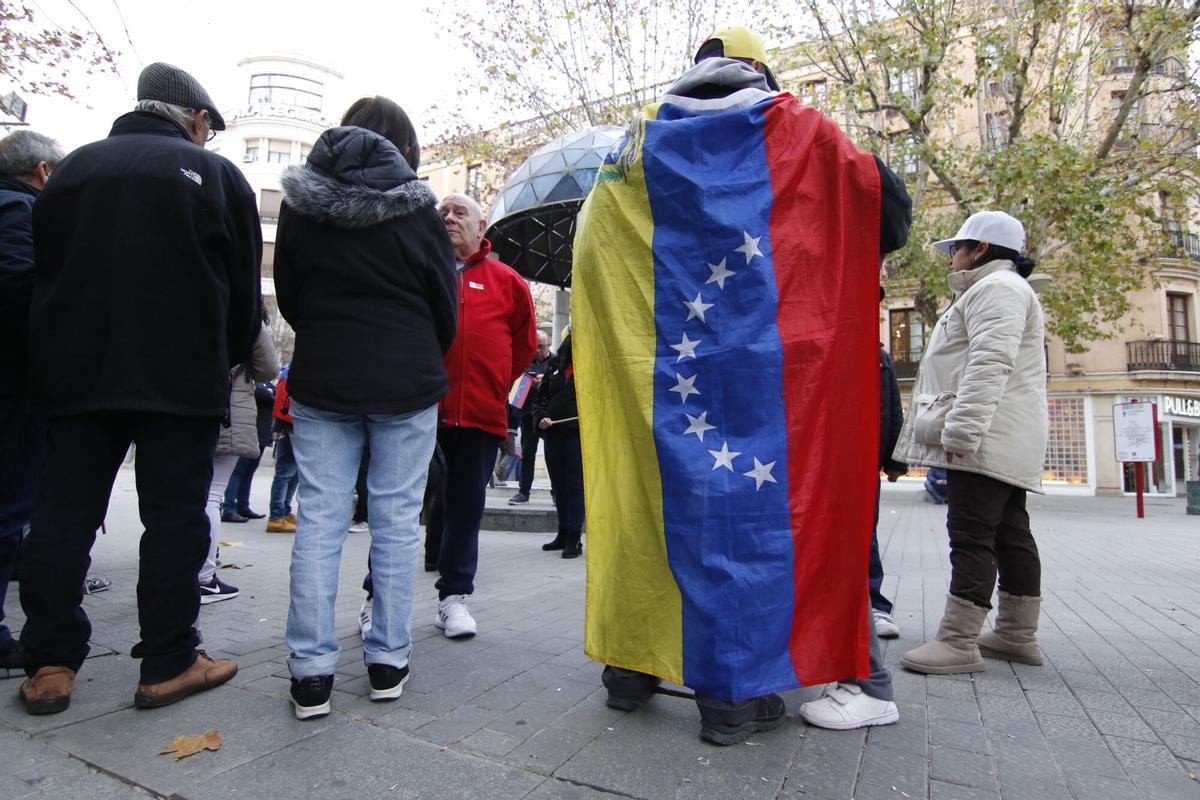 Protesta de venezolanos en el bulevar de Gran Capitán en una imagen de archivo.