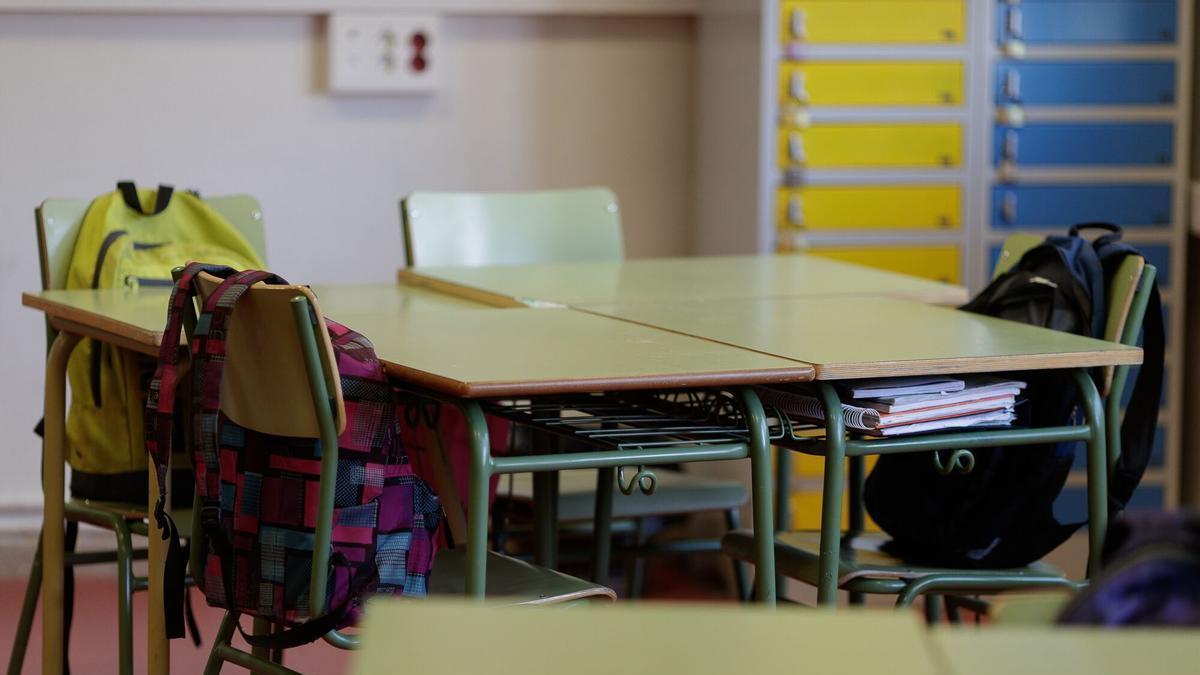 Imagen de un aula vacía.