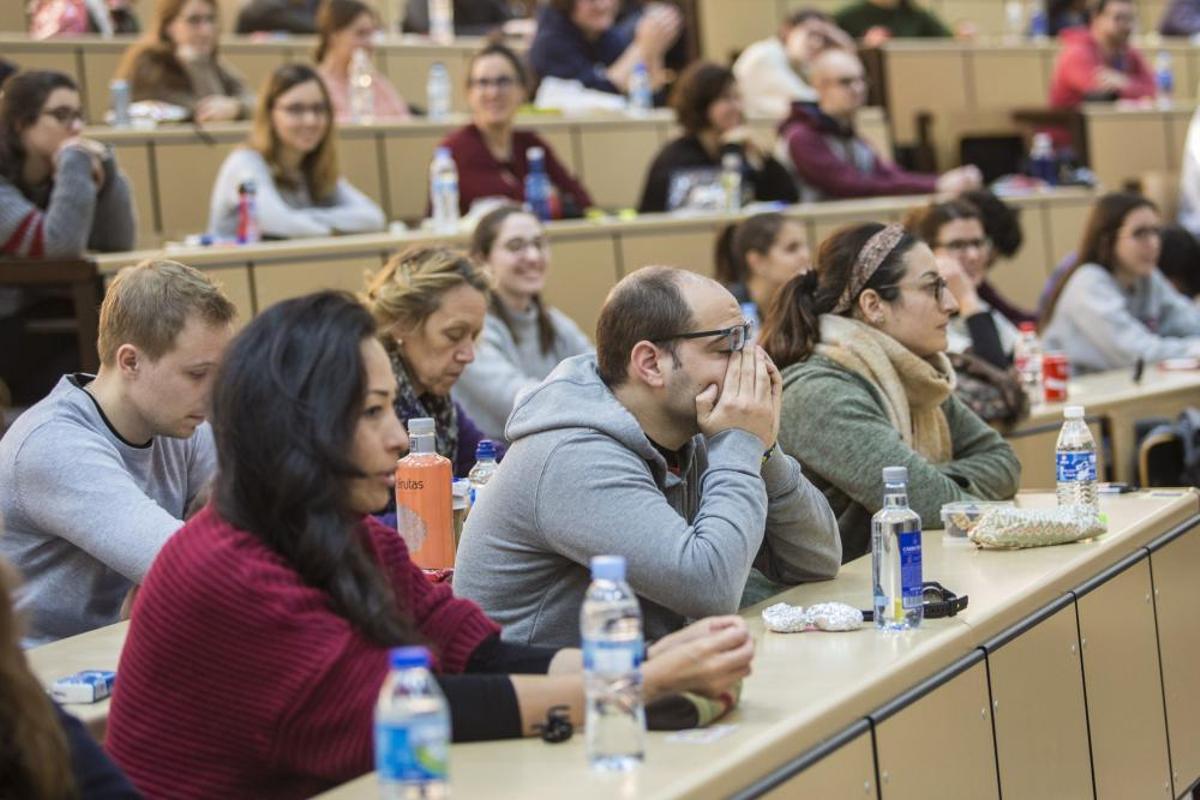 Examen del MIR en Oviedo.