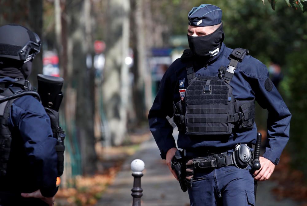 Ataque con arma blanca en París.