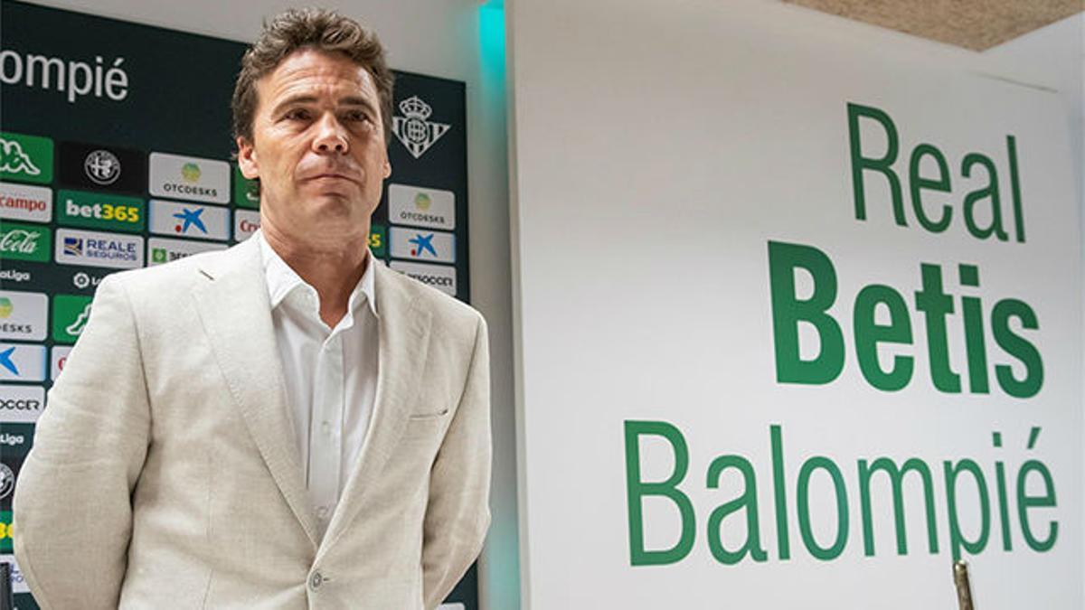 Rubi asume "reto fantástico" sin miedo y dice que el Betis debe "ir a Europa sí o sí"