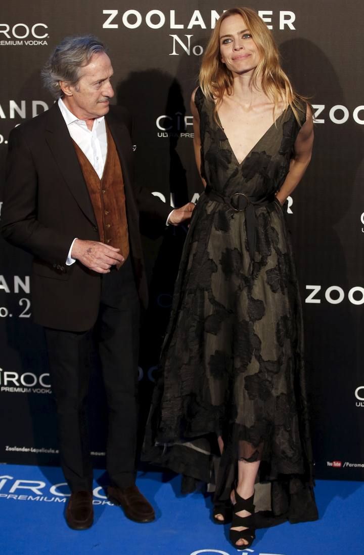 Spanish fashion designer Torretta and model Blume pose during a photo call before the fans screening of the film "Zoolander2" i