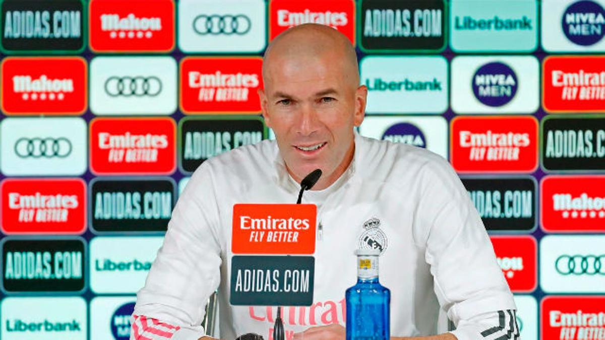 Zidane asegura que "no hay que cambiar nada" en la plantilla