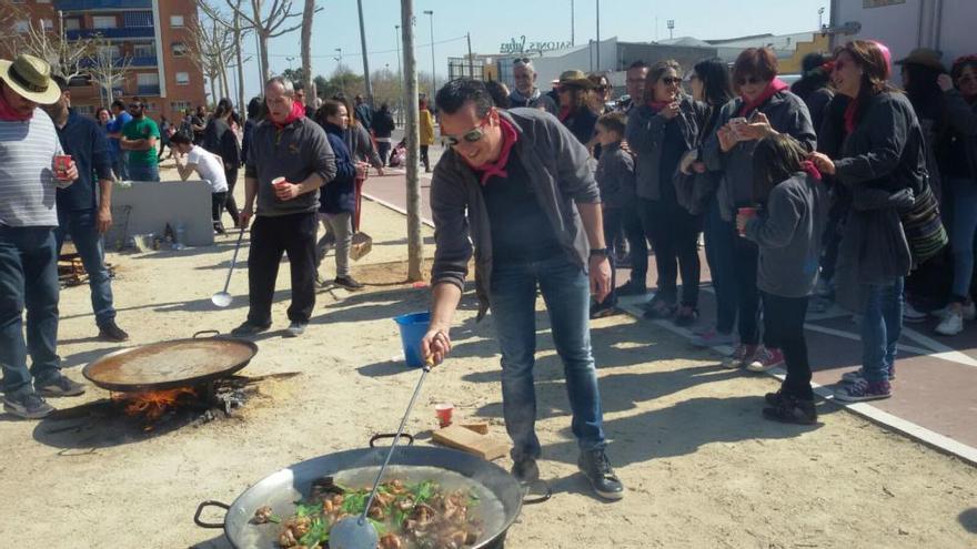 Las comisiones de Alaquàs se reúnen en las paellas de la JLF