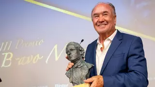 El empresario extremeño Juan Miguel Sanjuan Jover recibe el premio ‘Bravo Murillo’