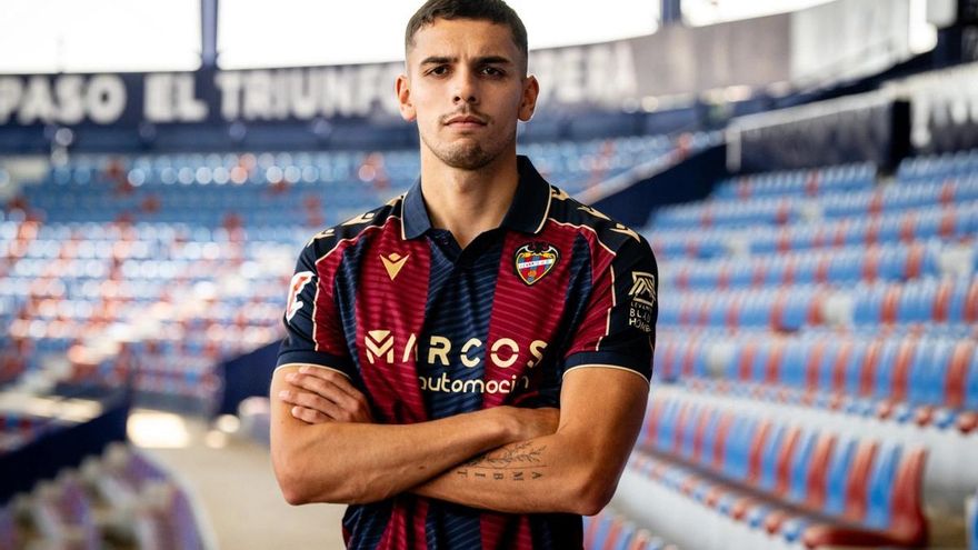 Oficial: Matías Moreno se incorpora al Levante UD cedido por la ACF Fiorentina