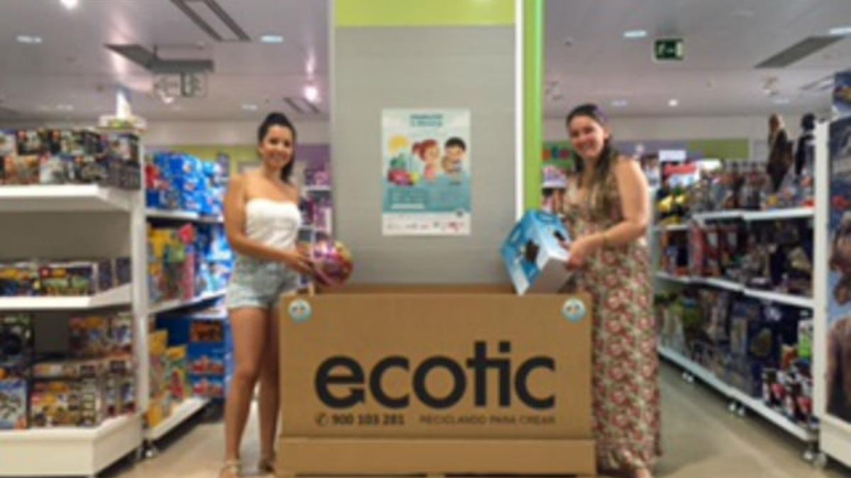 Juguetes solidarios el corte inglés