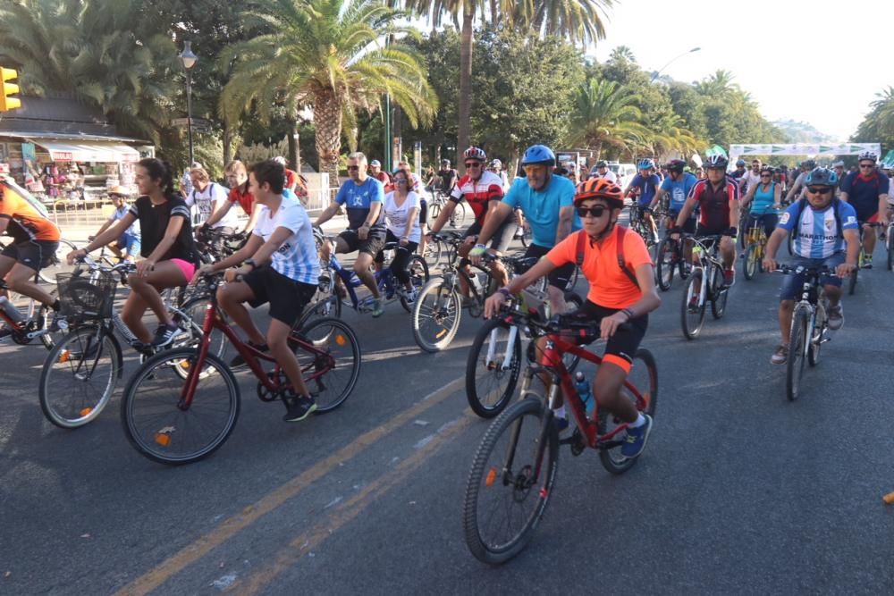 Málaga celebra el Día de la bici