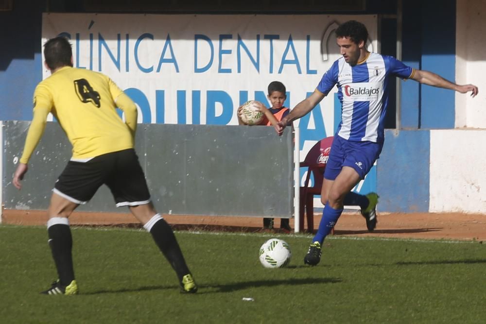 El partido entre el Real Avilés y el Urraca, en imágenes