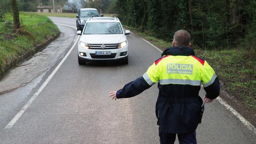 El Procicat fa marxa enrere i tornarà el confinament comarcal