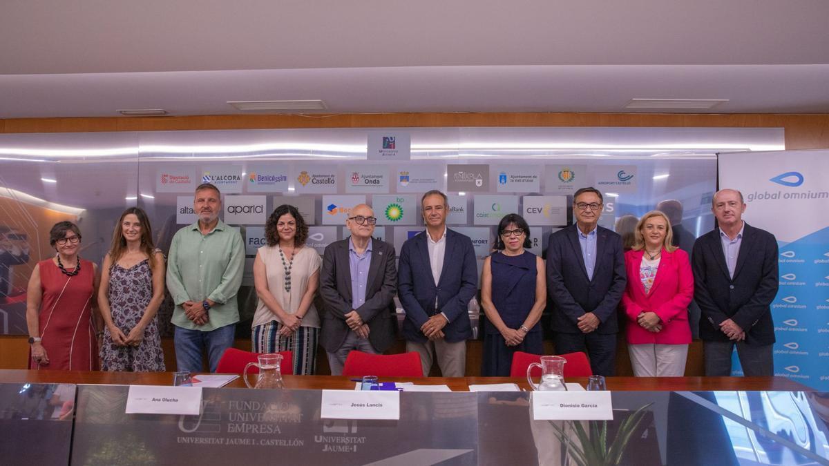 •	La incorporación de Global Omnium al Patronato amplía la red de colaboración entre la universidad y el tejido empresarial.