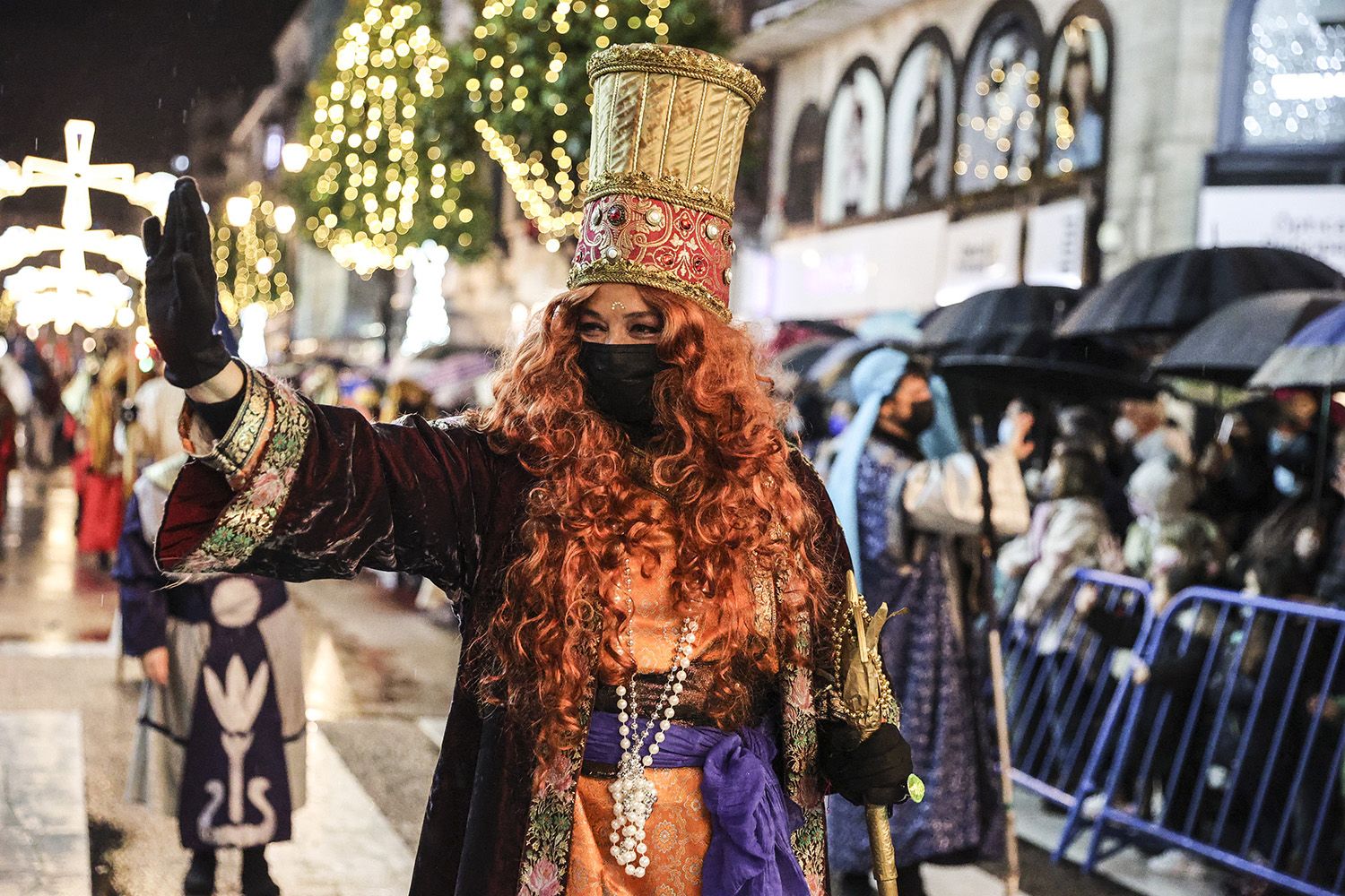 En imágenes: La cabalgata de los Reyes Magos en Oviedo